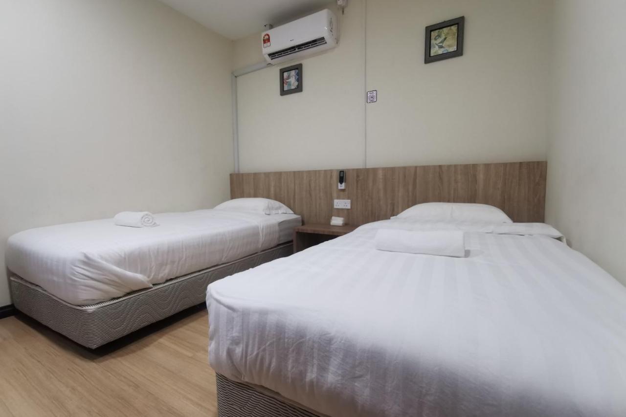 Spot On 90084 Room 123 Семпорна Екстериор снимка